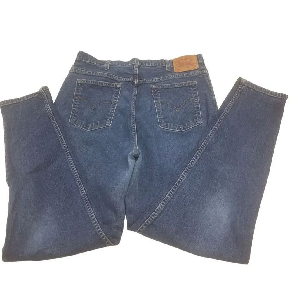 Ladies Vintage Levi's 550 Jeans